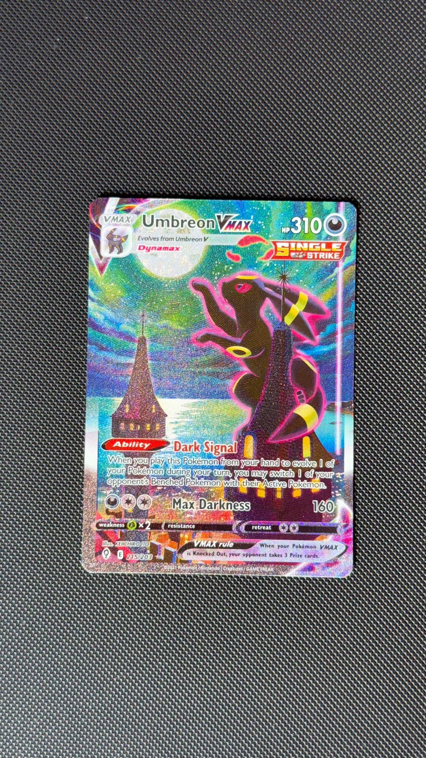 Umbreon vmax (moonbreon) 215/203 Evolving Skies